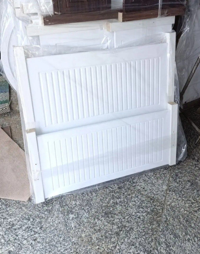 تختخواب نوجوان و جوان مدل کلاسیک با کفی تخت